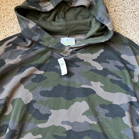 NWT Aerie Offline Camo Poncho style pullover - Picture 2 of 5